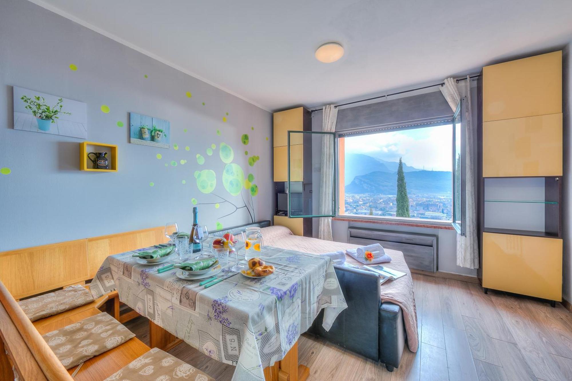 Casa O-Live Lejlighed Riva del Garda Eksteriør billede