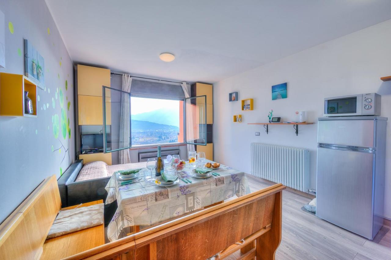 Casa O-Live Lejlighed Riva del Garda Eksteriør billede